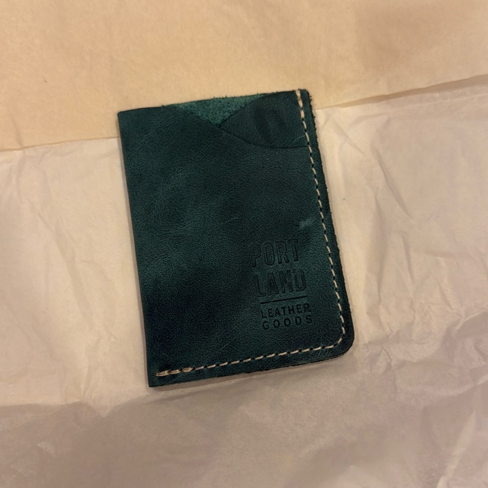 Portland Leather Minimalist Wallet surf Mystery Box